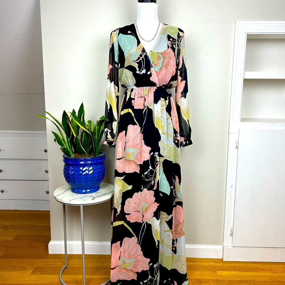 LULU’S Wondrous Water Lillies Long Sleeve Dark Floral Print Maxi Dress High Slit